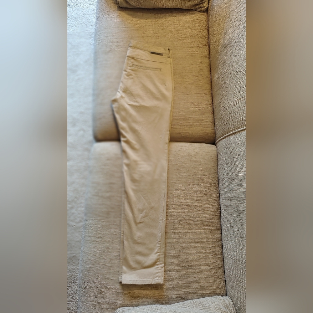Zara Men's Beige Chinos 32x32 Slim Leg